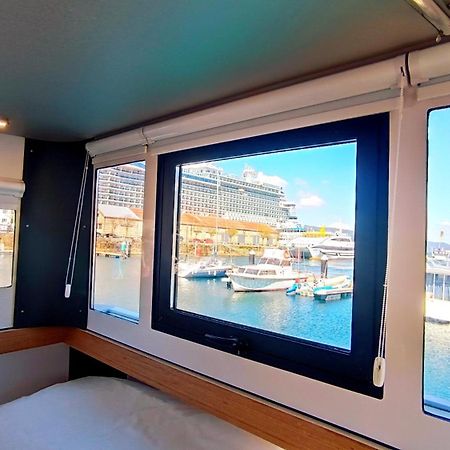 Casa Flotante En El Puerto De Vigo - Different Charter Ξενοδοχείο Εξωτερικό φωτογραφία
