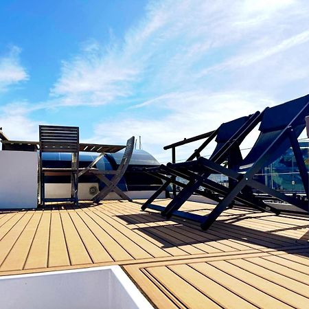 Casa Flotante En El Puerto De Vigo - Different Charter Ξενοδοχείο Εξωτερικό φωτογραφία