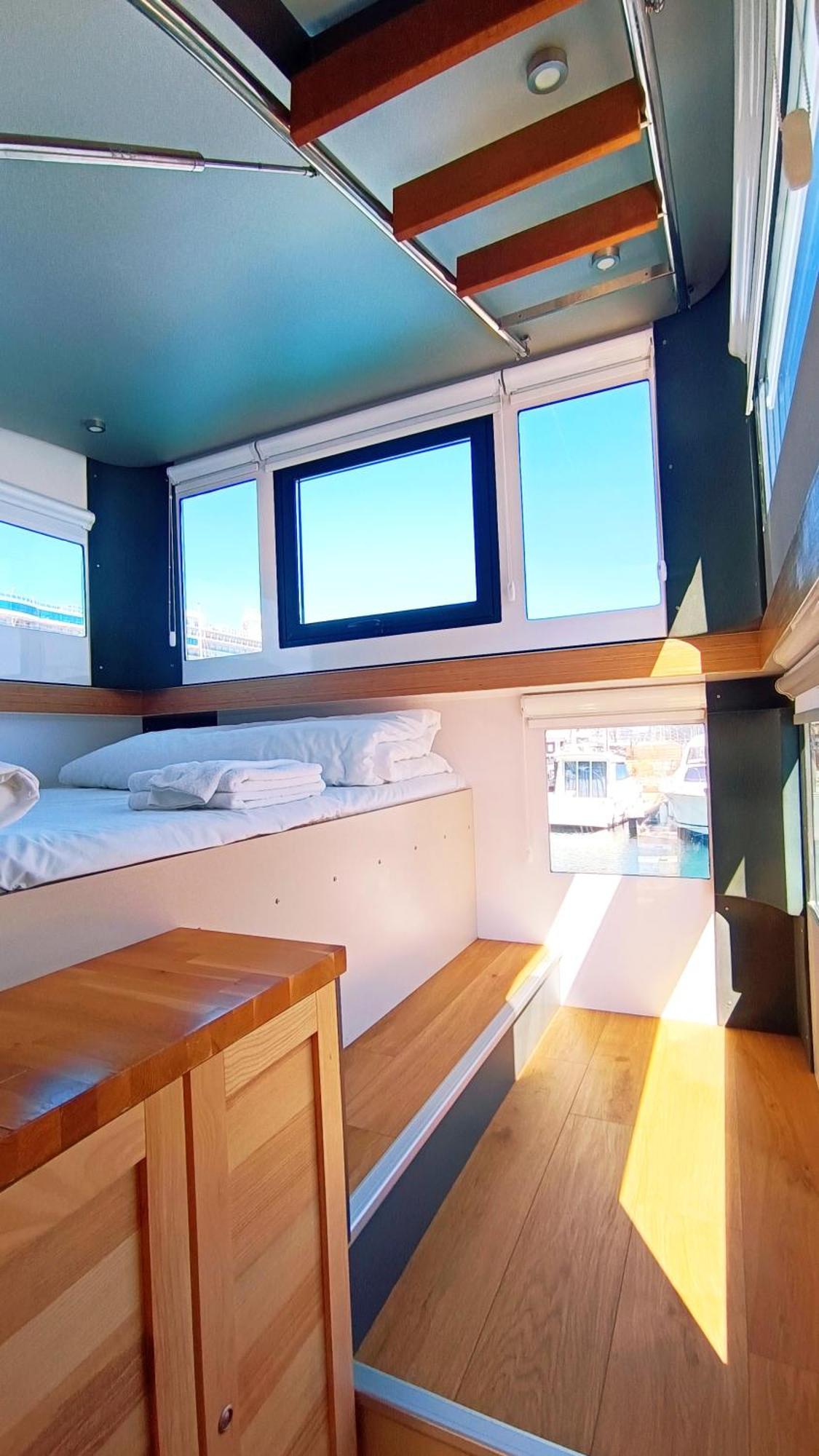 Casa Flotante En El Puerto De Vigo - Different Charter Ξενοδοχείο Εξωτερικό φωτογραφία